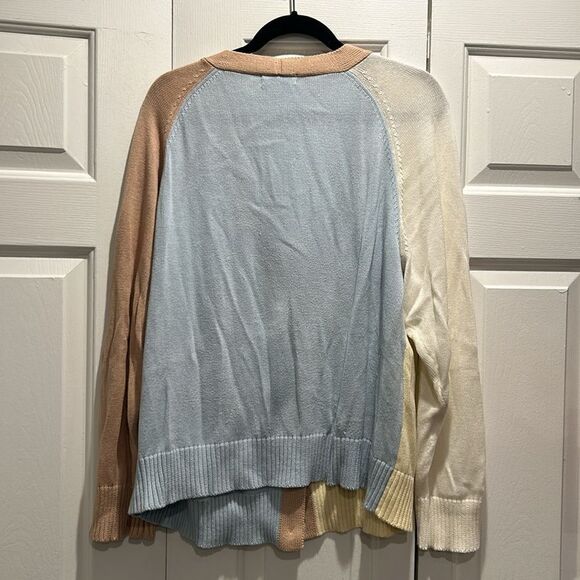 525 America colored cardigan, Size Large - Picture 8 of 10